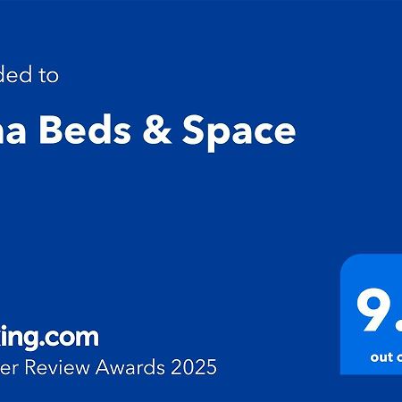 Lana Beds & Space Чиангмай Экстерьер фото