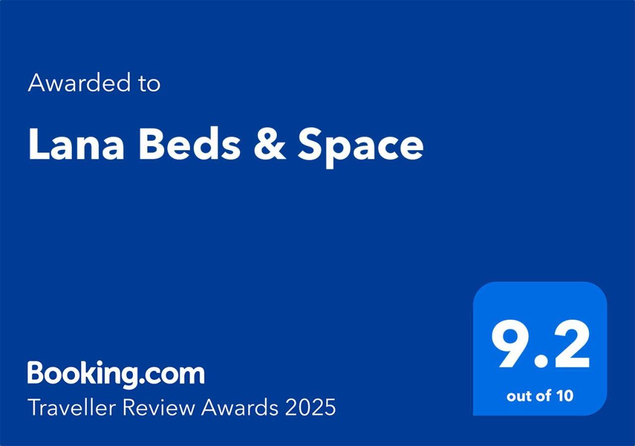 Lana Beds & Space Чиангмай Экстерьер фото